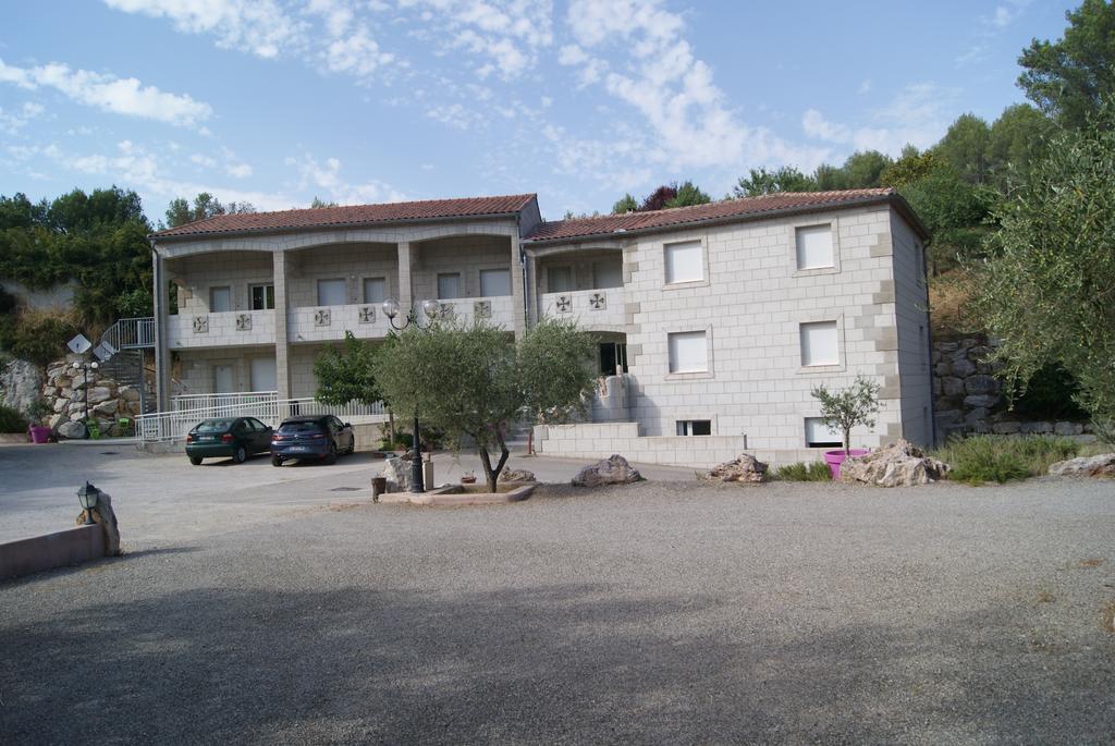 Appart'Hotel Les Rochers Auriol Buitenkant foto