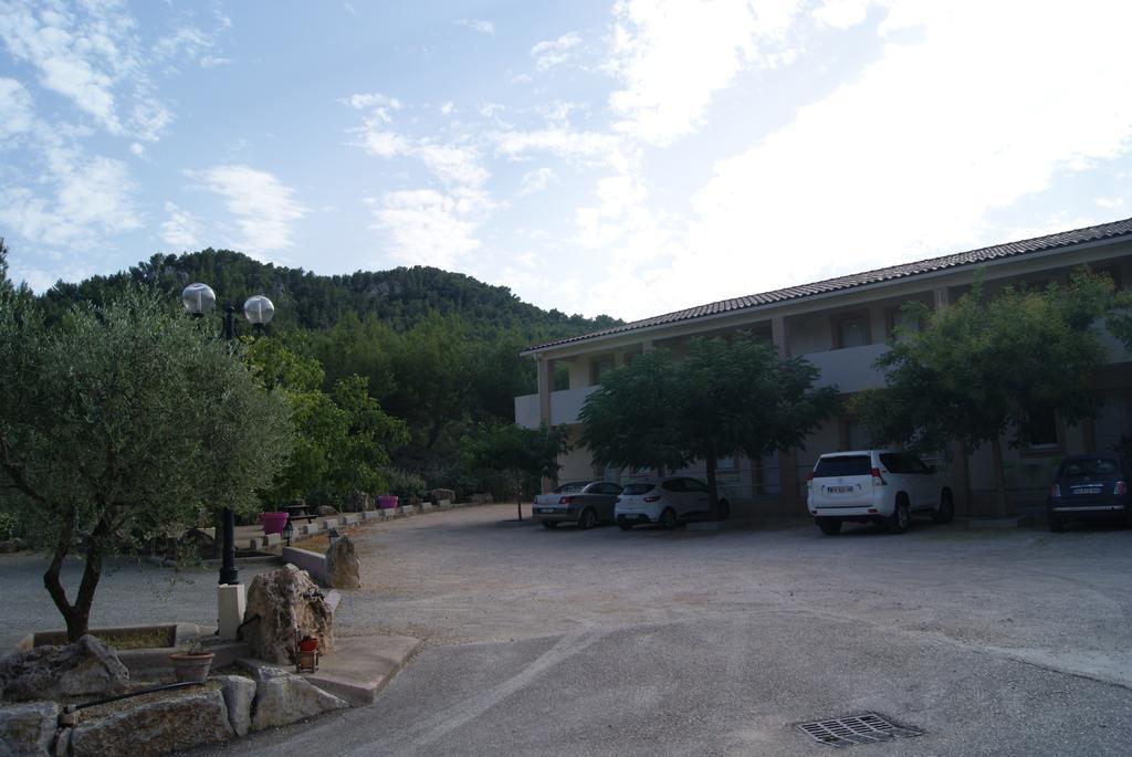 Appart'Hotel Les Rochers Auriol Buitenkant foto
