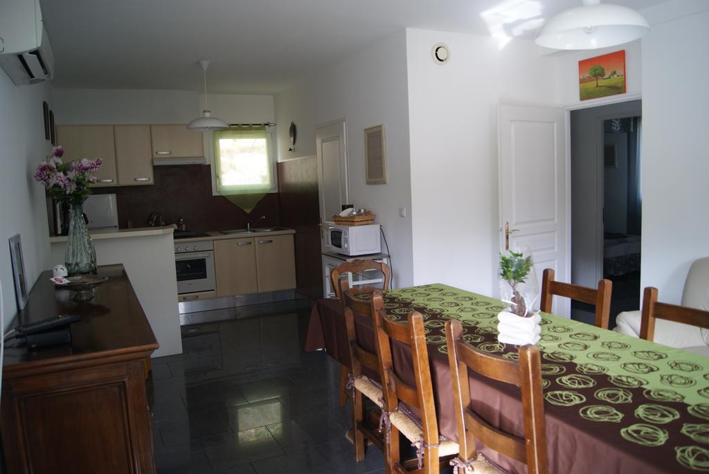 Appart'Hotel Les Rochers Auriol Buitenkant foto