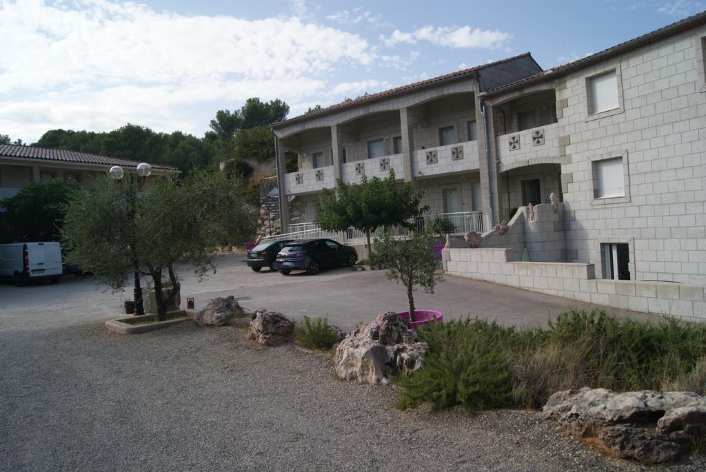Appart'Hotel Les Rochers Auriol Buitenkant foto